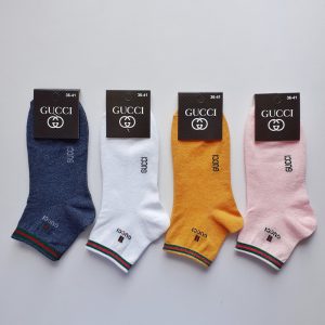 Средние женские носки Gucci