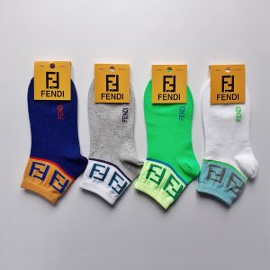 Средние женские носки Fendi