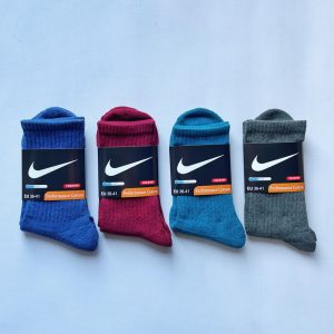 Женские махровые носки с высокой резинкой Nike